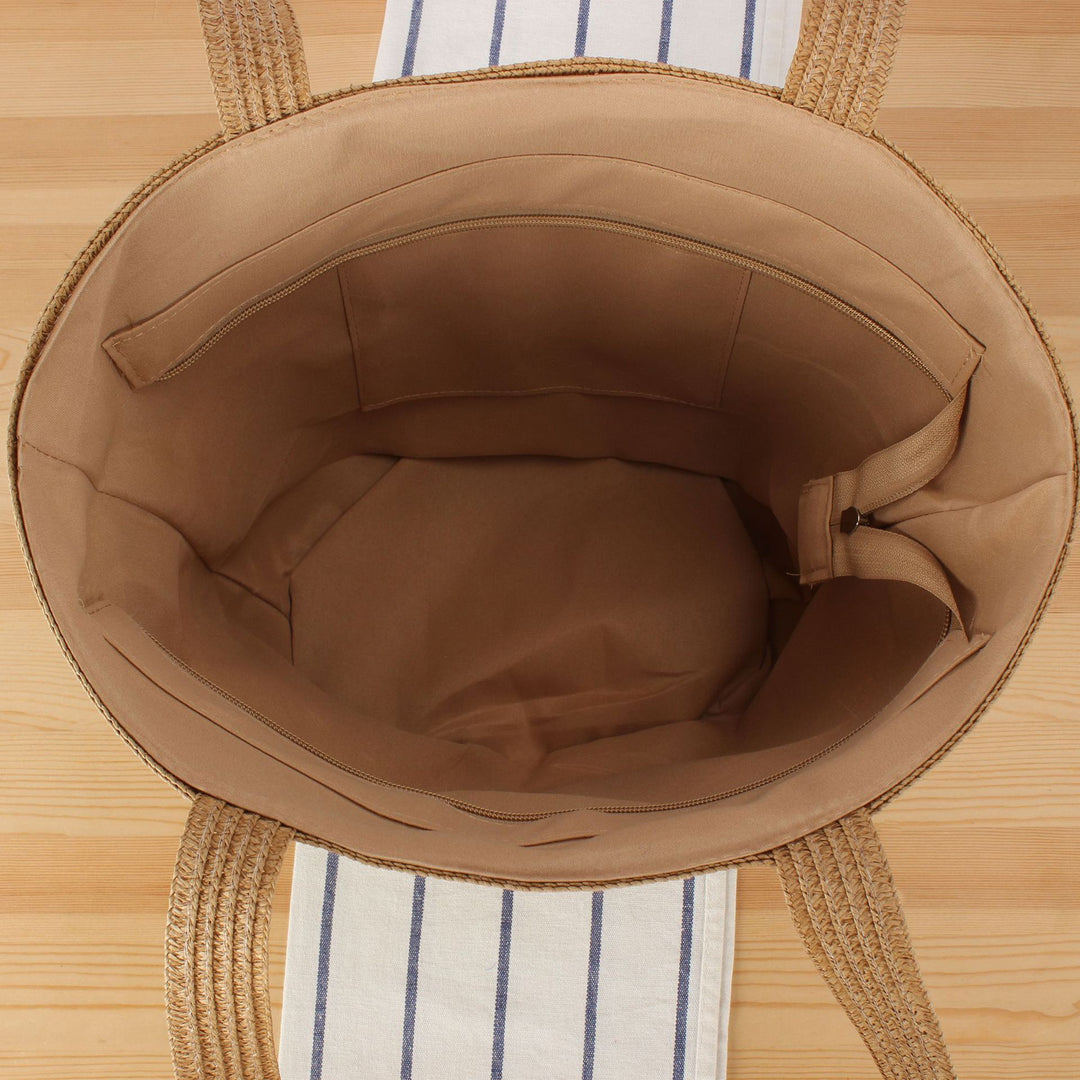 Generous handbag made of hand-knotted natural material Bowlift
