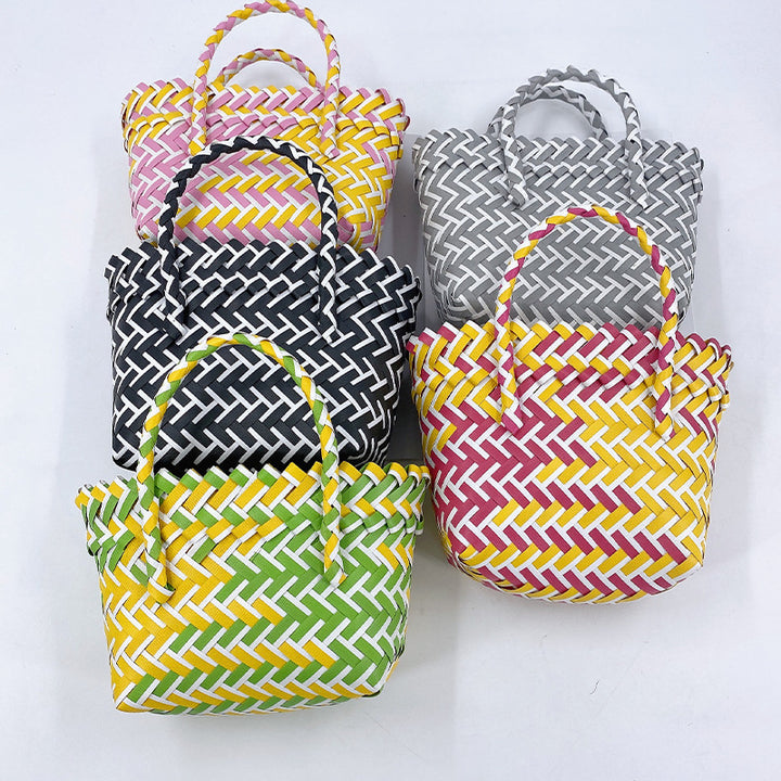 Stylish and Spacious Tote Bag Bowlift