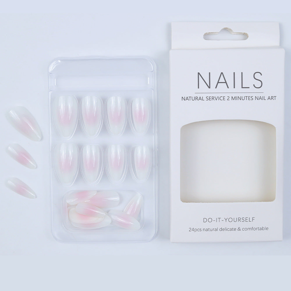 Artificial nails with elegant shine and soft gradient Bowlift