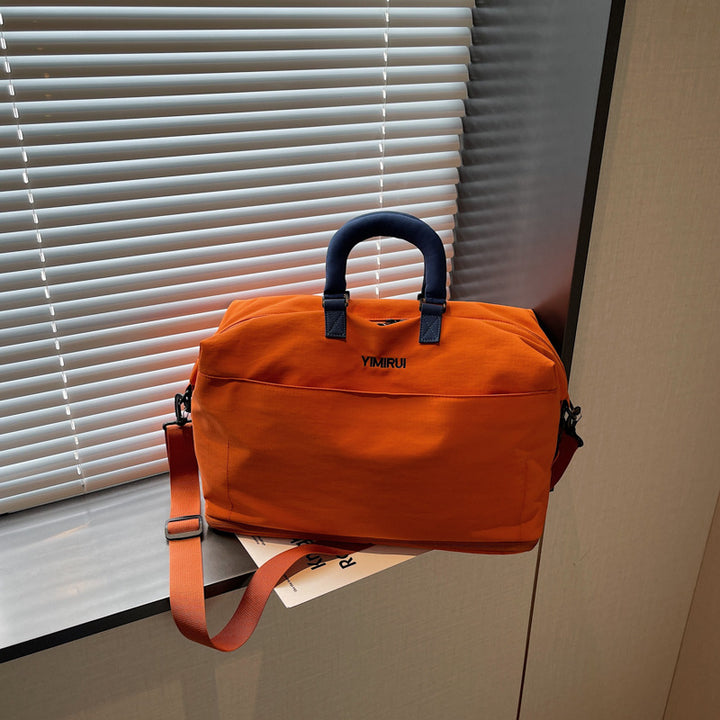 Versatile Multi-Pocket Travel Duffle