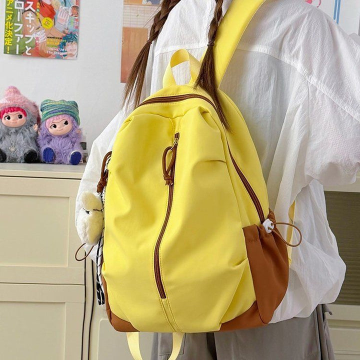 Fashionable Backpack Bowlift