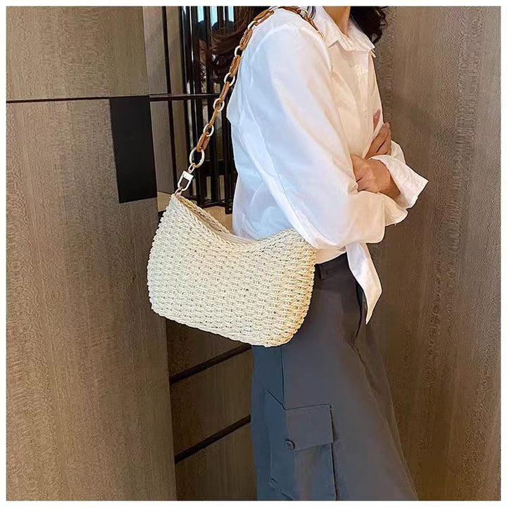 Fashionable Shoulder Bag Made of Braided Material Bowlift
