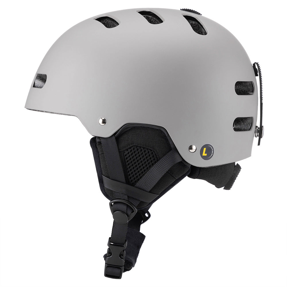 All-Season Snow Sports Helmet Bowlift