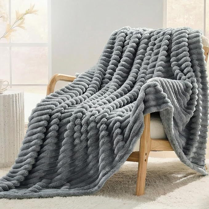 Women Ultra-soft and heat-retaining Blanket Bowlift