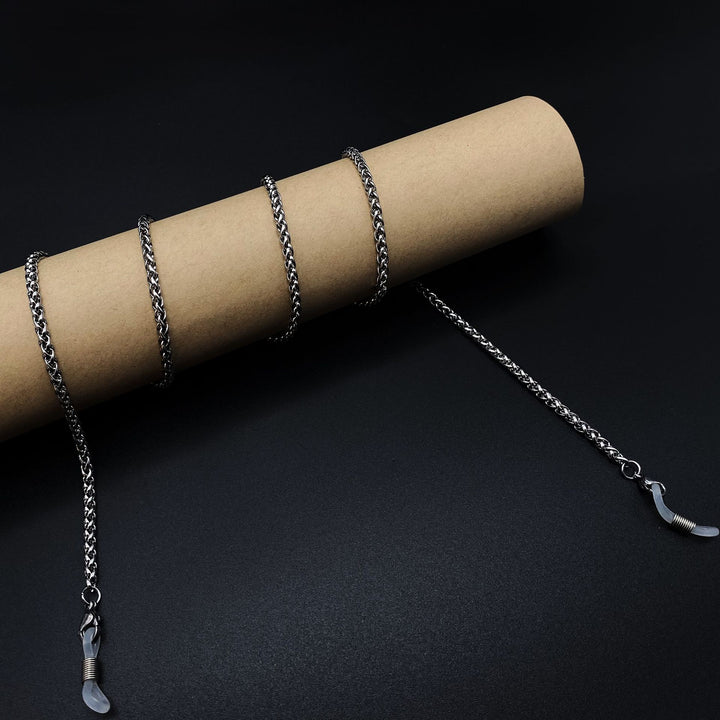 Stylish Chain Eyewear Holder Bowlift