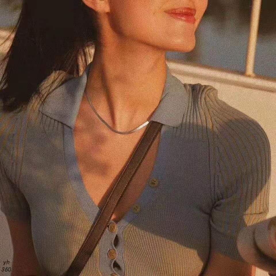Sleek Snake Chain Necklace Bowlift