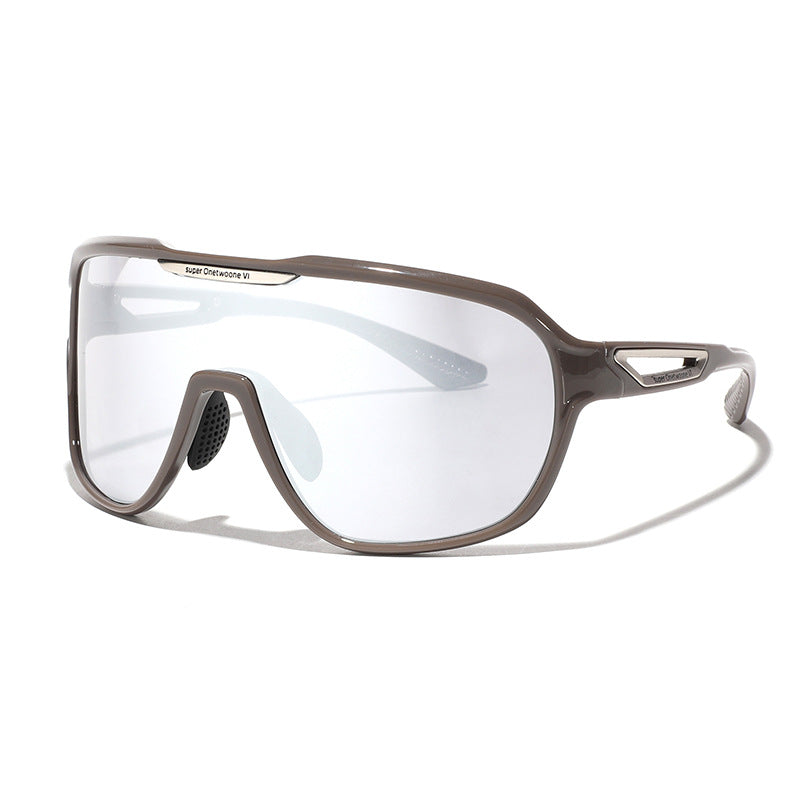 Women's Sporty Sunglasses with Optimized Frame Construction Bowlift