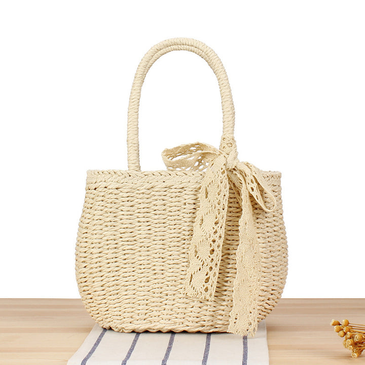 Handcrafted straw bag with elegant lace Bowlift