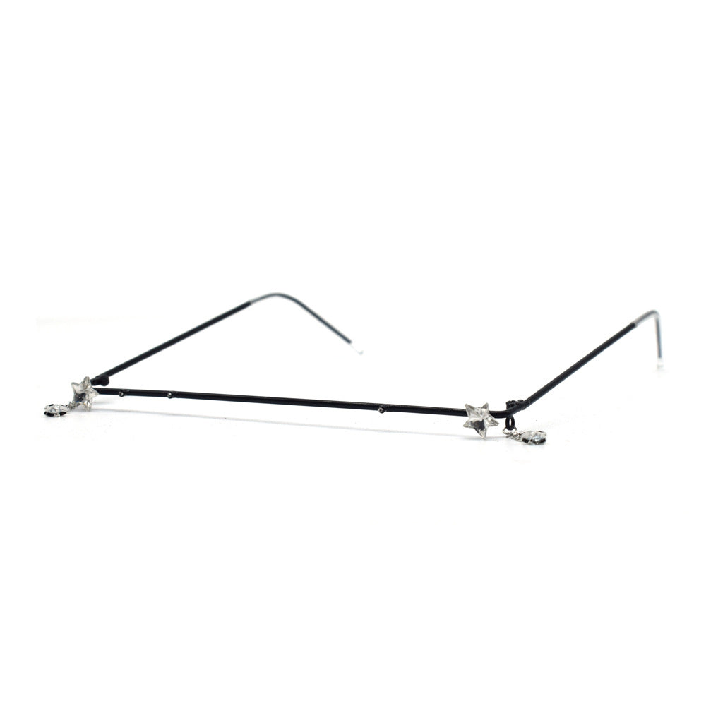 Star-Embellished Eyewear Chain Bowlift