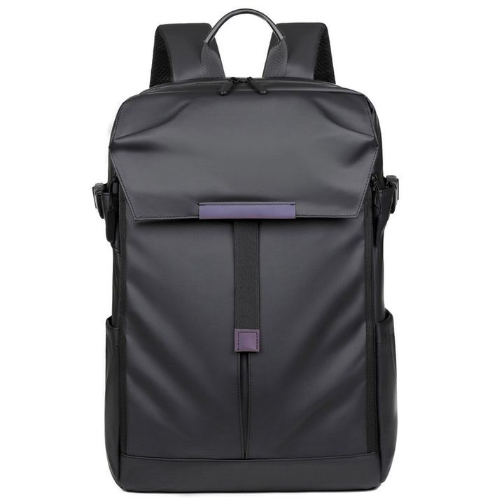 Backpack with Water-Repellent Properties From Bowlift