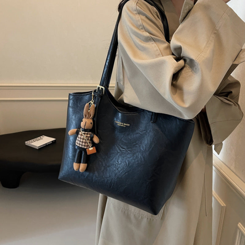 Elegant Distressed Leather Tote Bag Bowlift