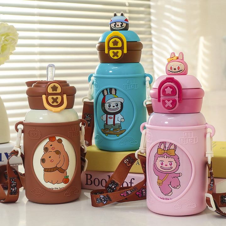Ladies insulated drinking bottle with cute frog design and practical carrying strap Bowlift