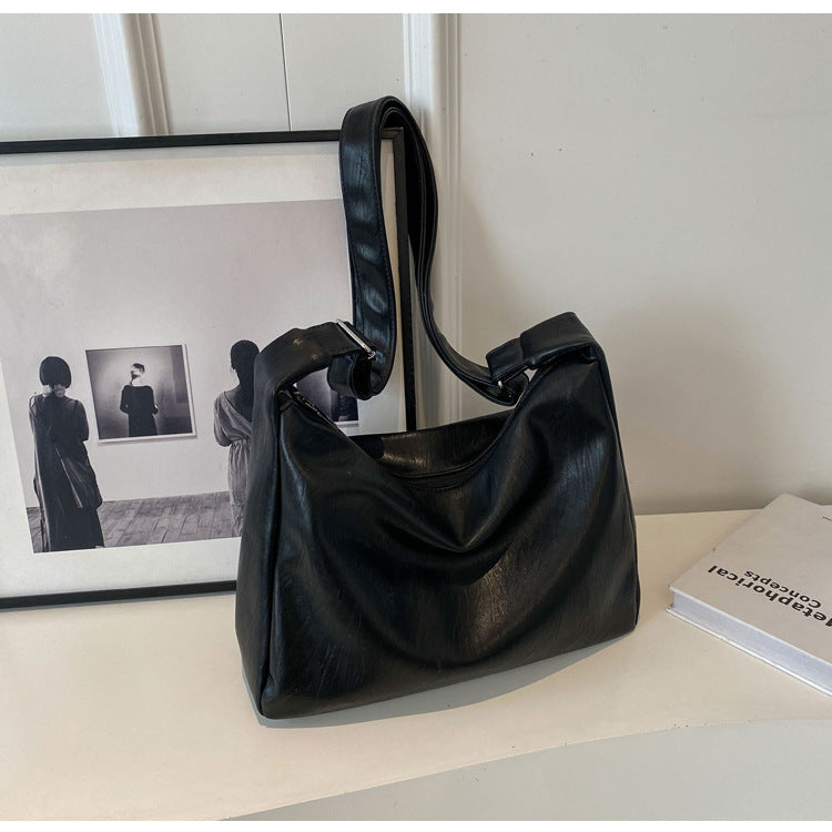 Elegant Slouchy Handbag Bowlift