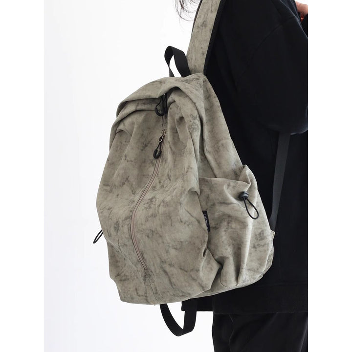 Versatile Multi-Pocket Commuter Backpack Bowlift