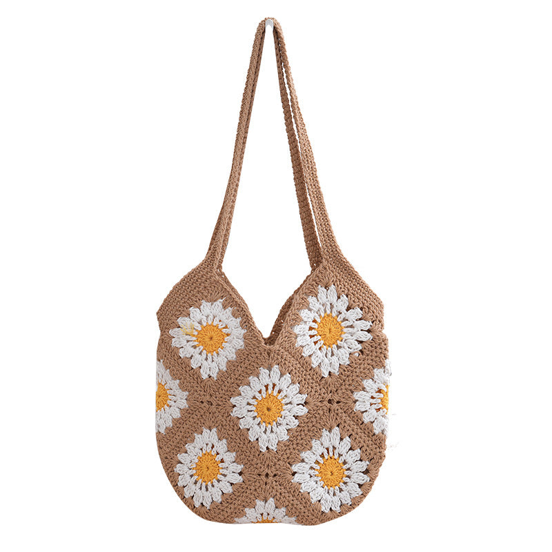 Crochet shopper with floral patterns Bowlift