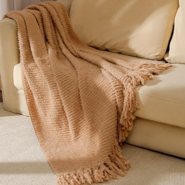 Soft Textured Throw Blanket Bowlift