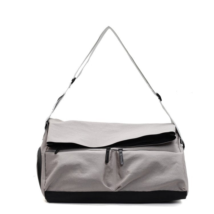Sporty Shoulder Bag Bowlift