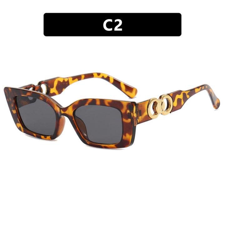 Women's fashionable square sunglasses with golden embellishments Bowlift