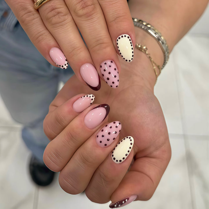 Decorative Press-On Nail Set with Modern Design