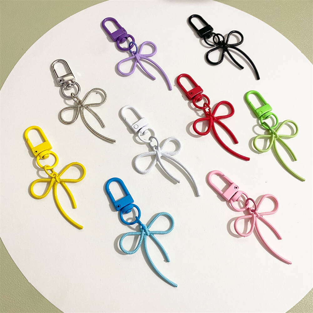Decorative Bow-Shaped Keychain Bowlift