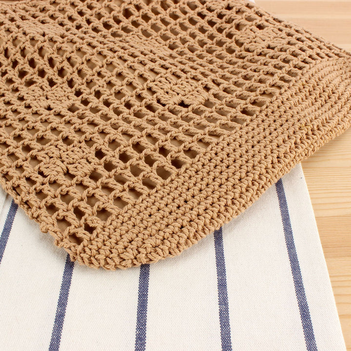 Handbag Made of Handwoven Natural Material Bowlift