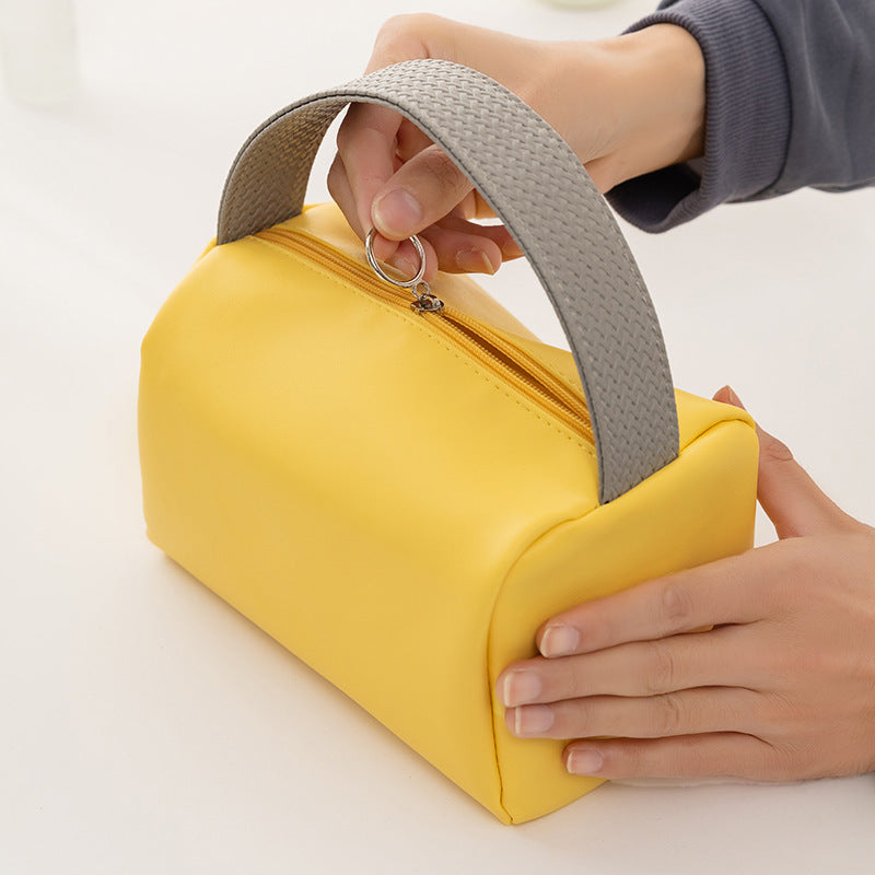 Elegant Faux Leather Cosmetic Case Bowlift