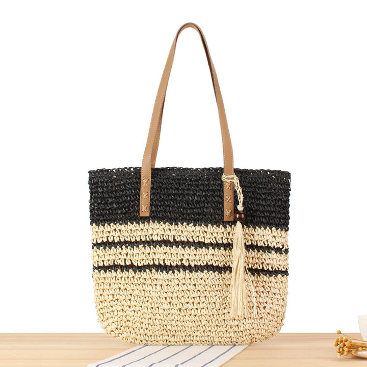 Large beach bag with elegant details Bowlift