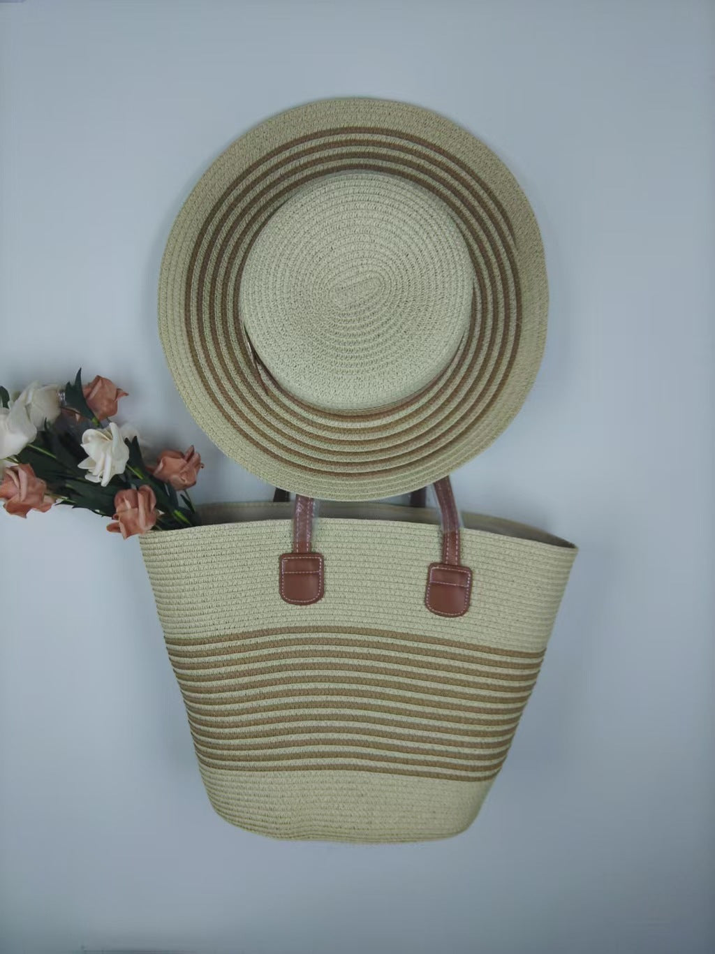 Beach bag and sun hat set Bowlift