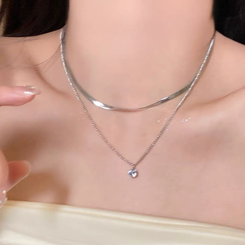 Layered Silver Choker and Pendant Necklace Bowlift