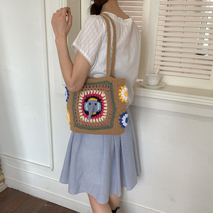 Handmade macrame shoulder bag with elephant design Bowlift