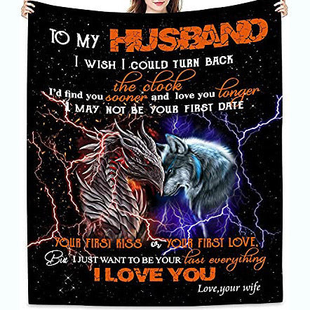 Sentimental Fleece Throw Blanket With Lion And Cub Graphic And Heartfelt Message For Dad