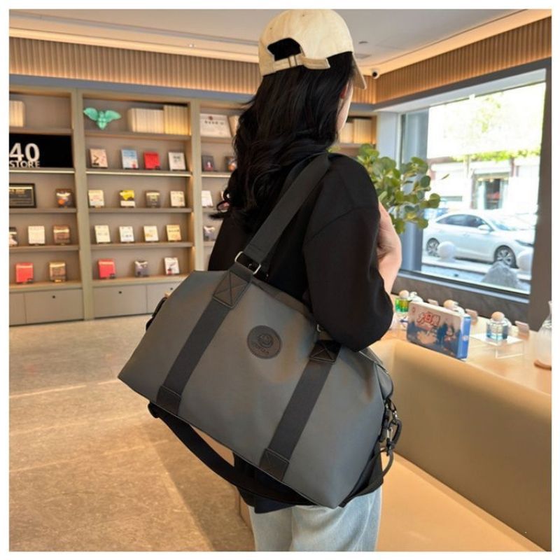 Durable Multi-Purpose Gym Duffel Bag Bowlift