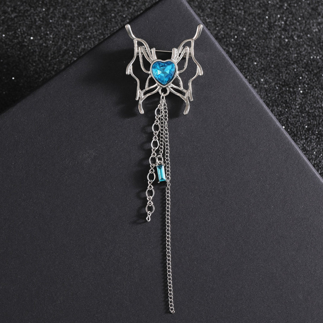 Elegant brooch with flower and chain motif Bowlift