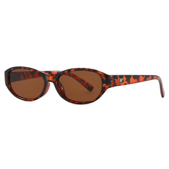Women's fashionable glasses in elegant retro style Bowlift