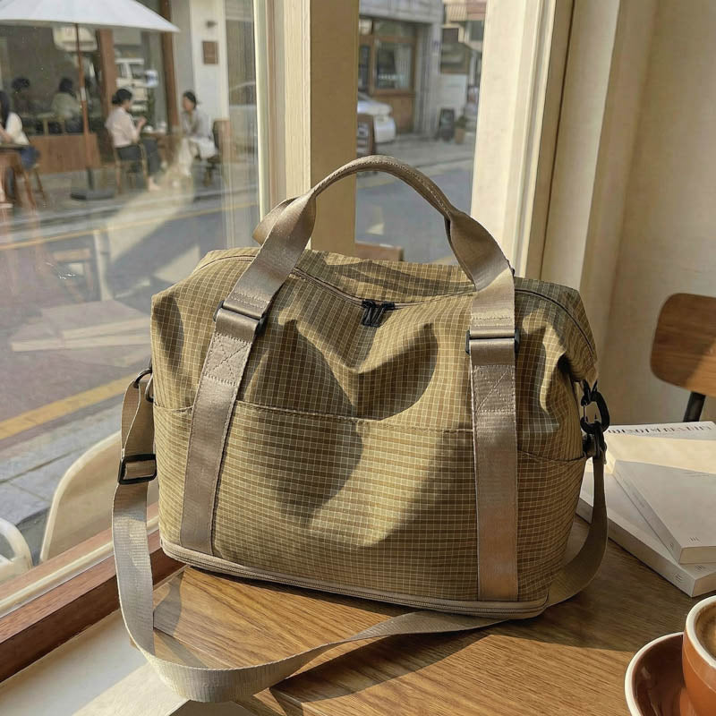 Versatile Outdoor Travel Duffle Bag Bowlift