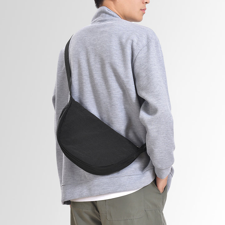 Belt bag in modern design Bowlift