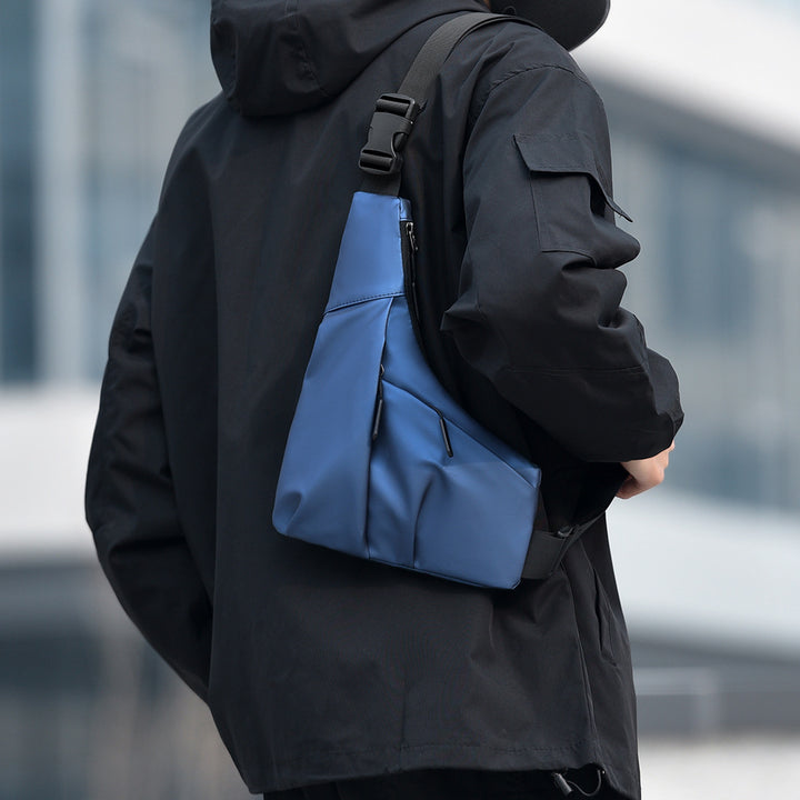 Sling bag with ergonomic design and water-repellent material Bowlift