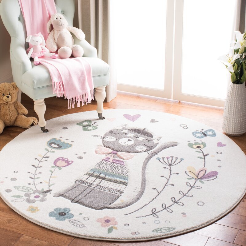Rabbit-Themed Round Area Rug Bowlift