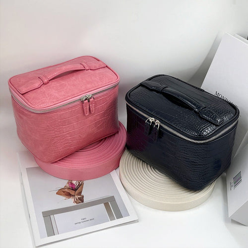 Luxurious Cosmetic Storage Bag Bowlift