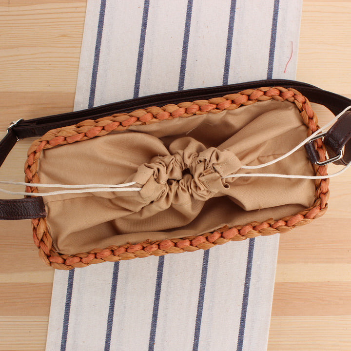 Shoulder bag with Woven Design and Sturdy Shoulder Strap Bowlift