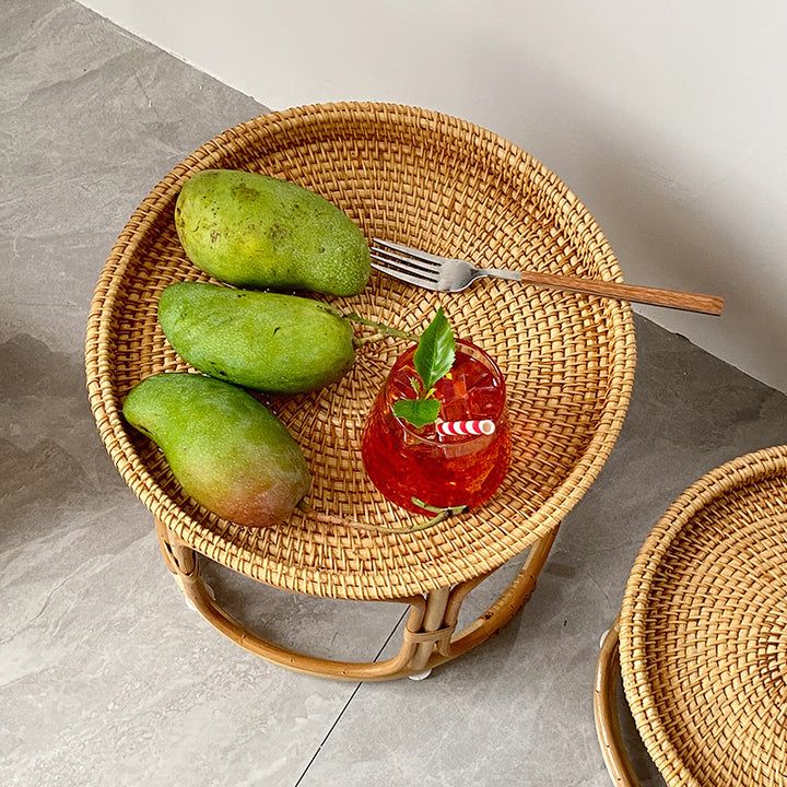 Beef Side Table made of Natural Materials Bowlift