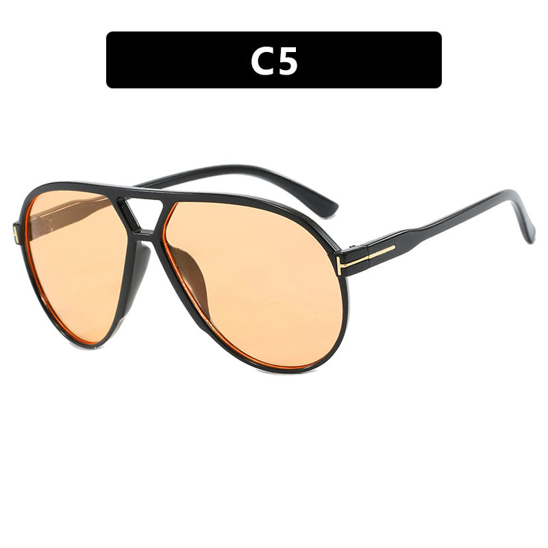 Women's fashionable sunglasses in stylish pilot look Bowlift