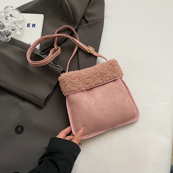Chic Faux Fur Trim Crossbody Bag Bowlift