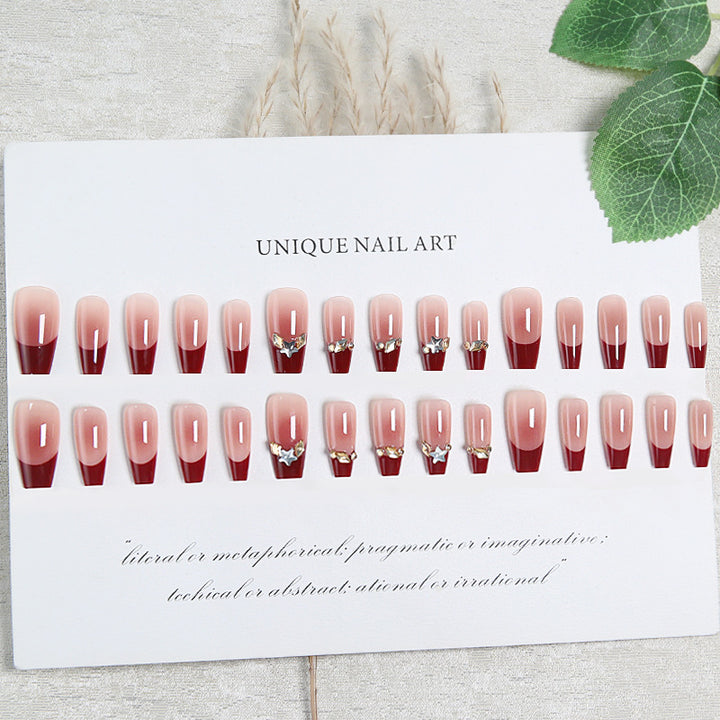 Artificial nail set with elegant glittering accents and romantic design Bowlift