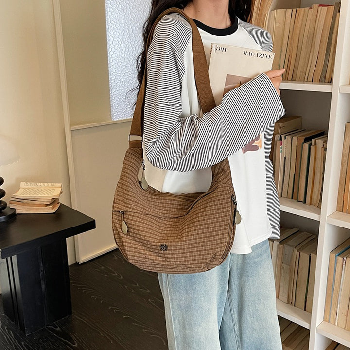 Casual Checkered Sling Bag Bowlift