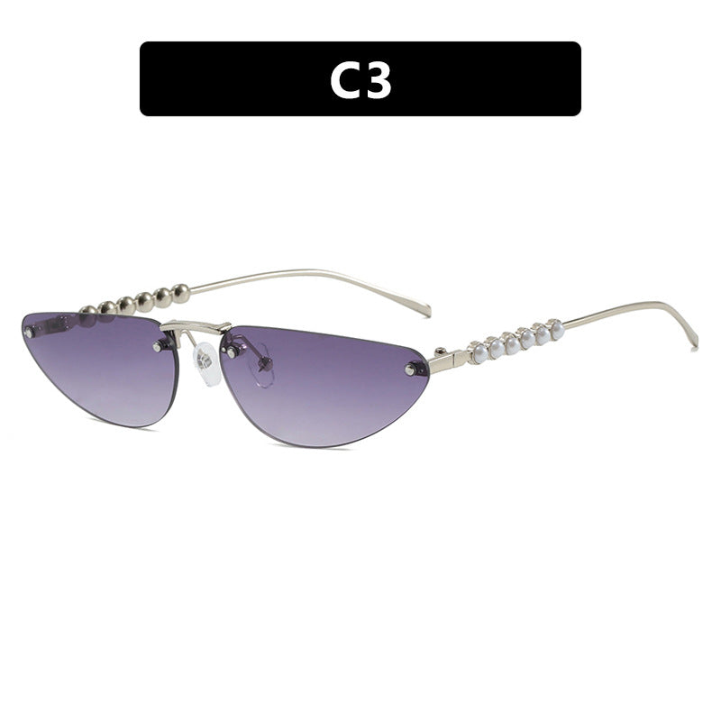 Women's Cat-Eye Sunglasses with Luxurious Details and Protective UV Filter Bowlift