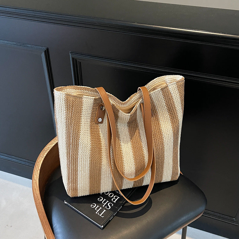 Bohemian-ven Beach Tote Bowlift