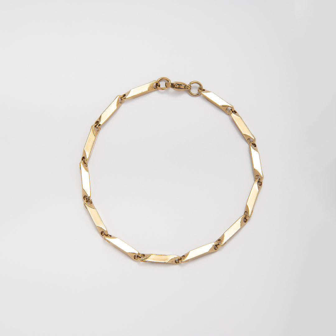Distinctive Geometric Chain Bracelet Bowlift