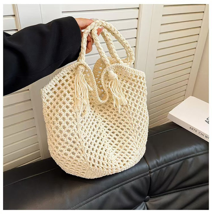Handbag with Modern Macrame Structure Bowlift