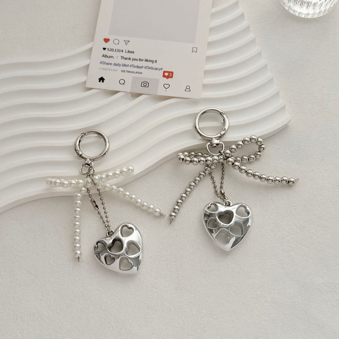 Heart-Shaped Charm Keychain with Beaded Bow Bowlift